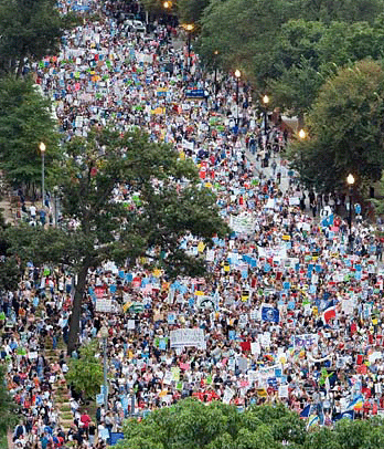 washington dc massive anti-war demonstration sept 24 2005