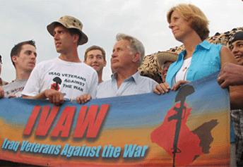 cindy sheehan with martin sheen and others protest iraq war